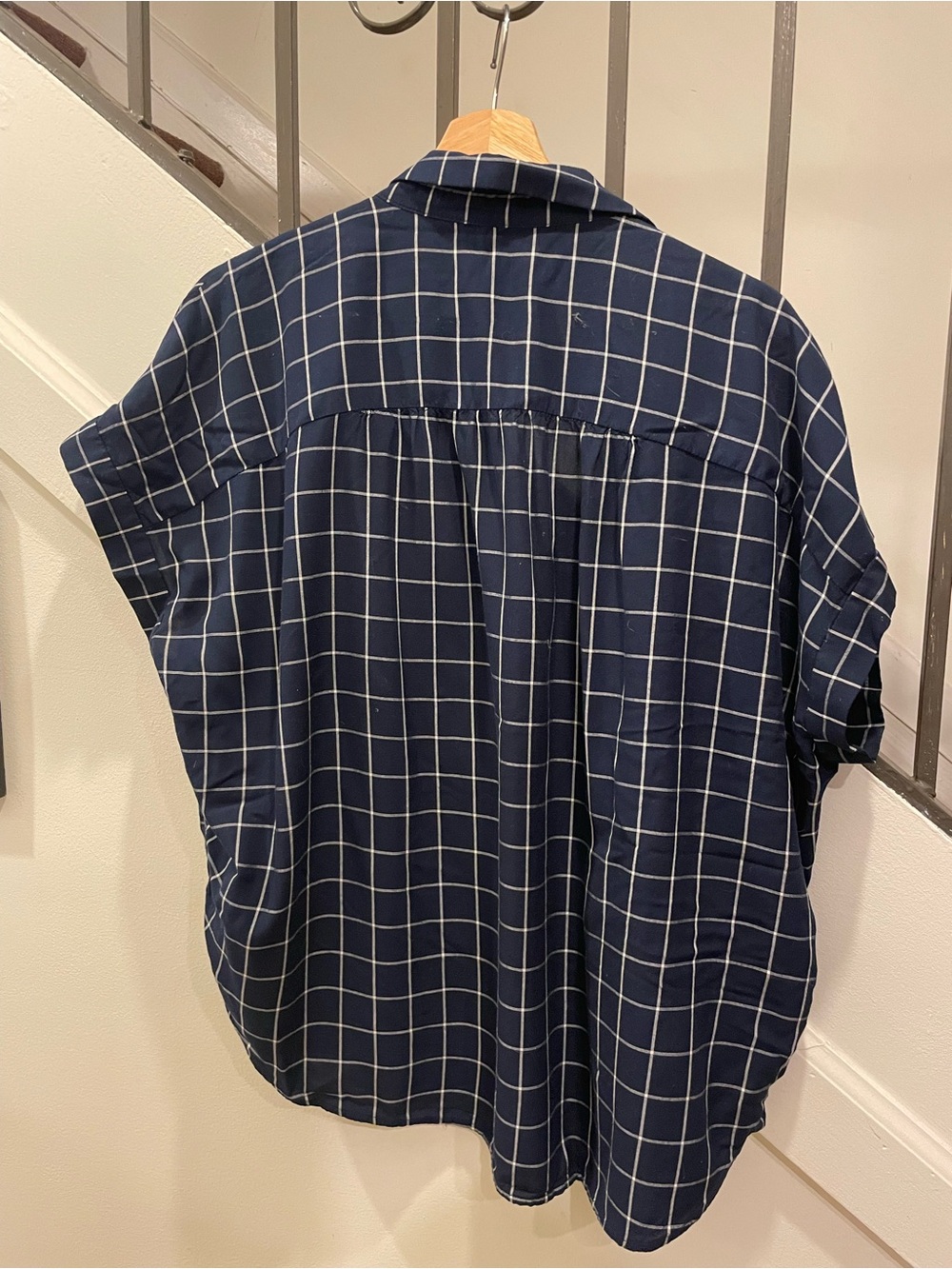 Madewell women's large navy blue window pane button down - Picture 2 of 4